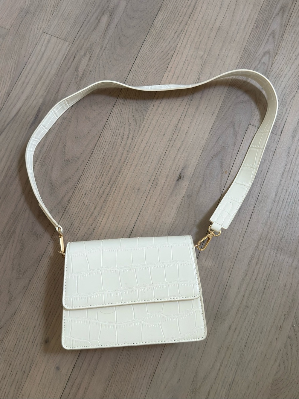 Cream Faux Croc-Embossed Patent Shoulder Crossbody Bag